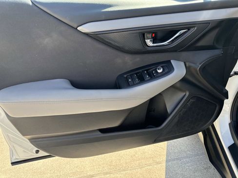 Used 2023 Subaru Outback Premium image 15