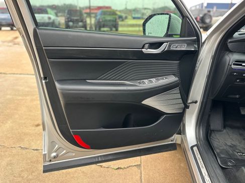 Used 2024 Hyundai Palisade Calligraphy image 22