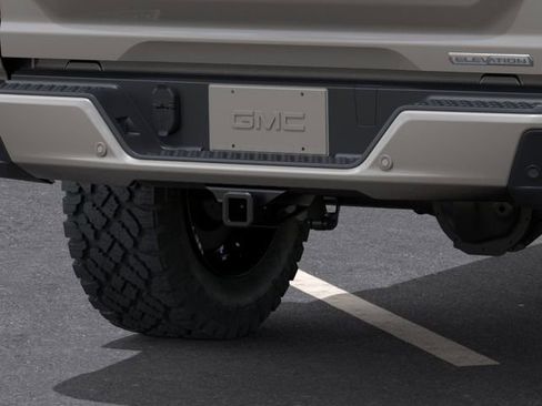 New 2026 GMC Canyon Elevation AWD/4WD image 14
