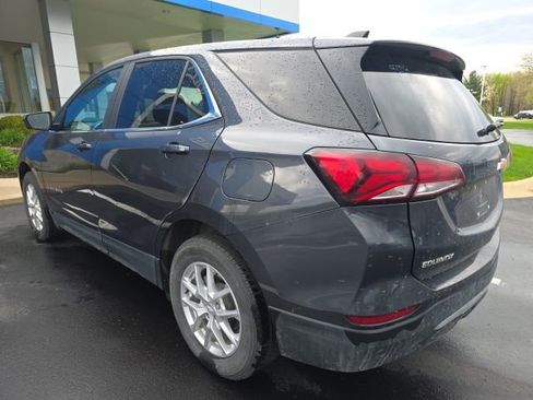 Used 2022 Chevrolet Equinox LT AWD/4WD image 4