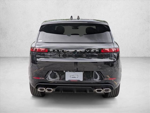New 2026 Land Rover Range Rover Sport Dynamic SE AWD/4WD image 8