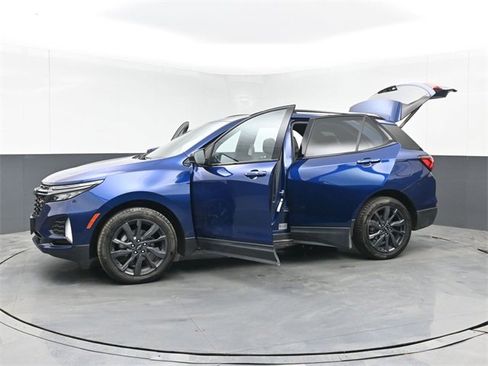 Used 2022 Chevrolet Equinox RS image 51