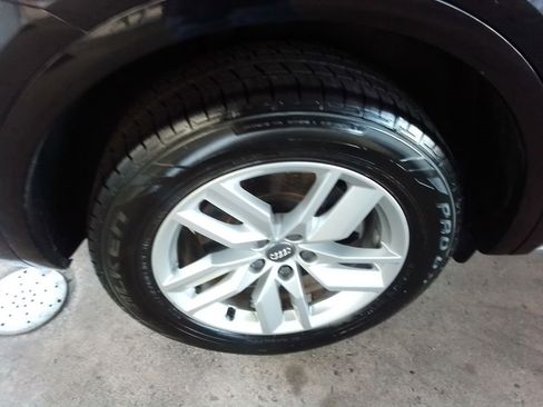 Used 2020 Audi Q5 2.0T Premium image 24