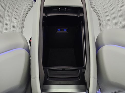 Used 2023 Mercedes-Benz EQE 350+ 4MATIC Sedan image 29