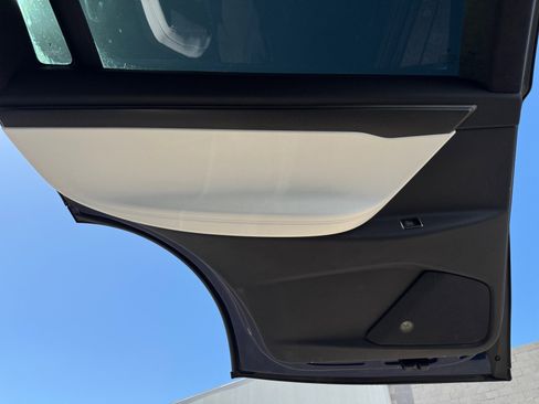 Used 2021 Tesla Model X Performance AWD/4WD image 26