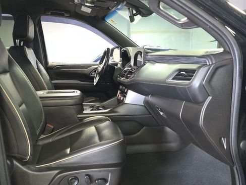 Used 2021 GMC Yukon SLT AWD/4WD image 6