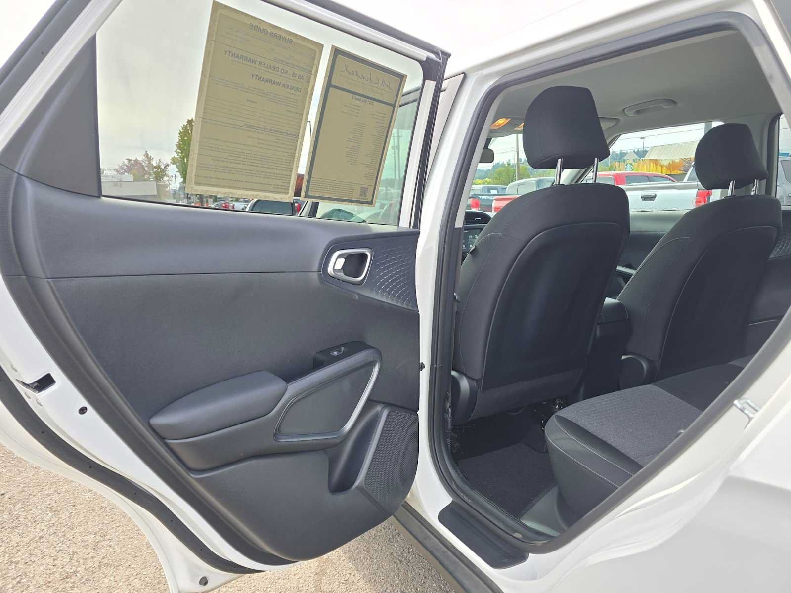 Used 2021 Kia Soul S FWD image 15