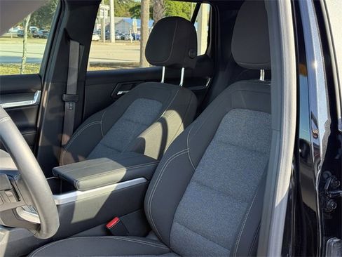 Used 2025 GMC Terrain Elevation image 16