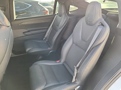 Used 2023 Tesla Model X AWD/4WD image 2