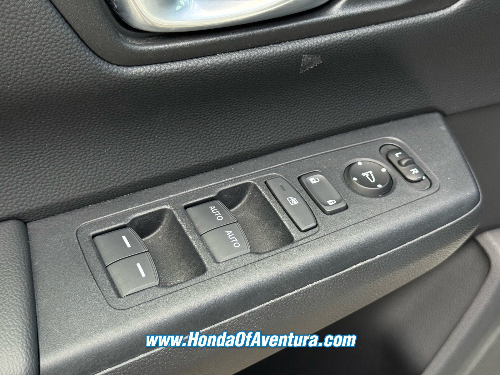 Certified 2024 Honda CR-V Sport image 30