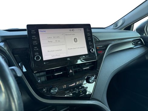 Used 2023 Toyota Camry XSE FWD image 13