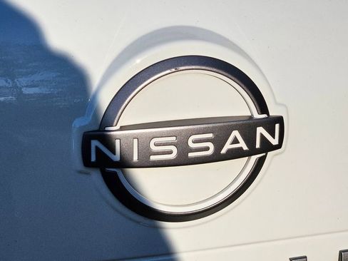 Used 2024 Nissan Rogue S image 7