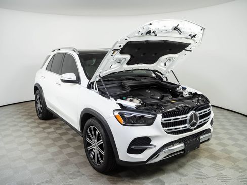 Used 2025 Mercedes-Benz GLE 450e 4MATIC image 33