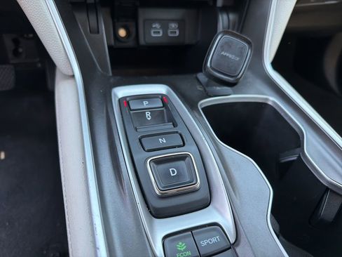 Used 2022 Honda Accord Touring image 18