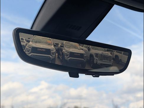 Used 2021 Cadillac XT6 Premium Luxury image 24