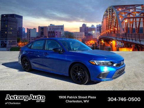 Used 2022 Honda Civic Sport image 1