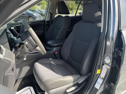 Certified 2019 Toyota RAV4 LE AWD/4WD image 14