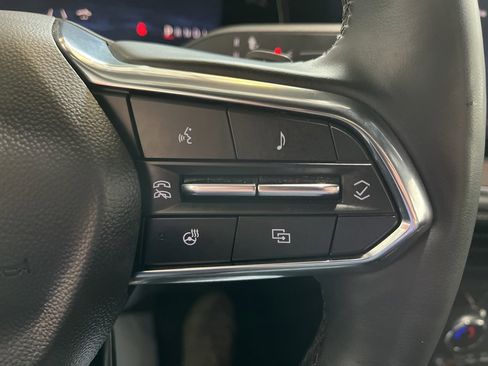 Used 2025 Chevrolet Suburban LT w/ Comfort Package image 31