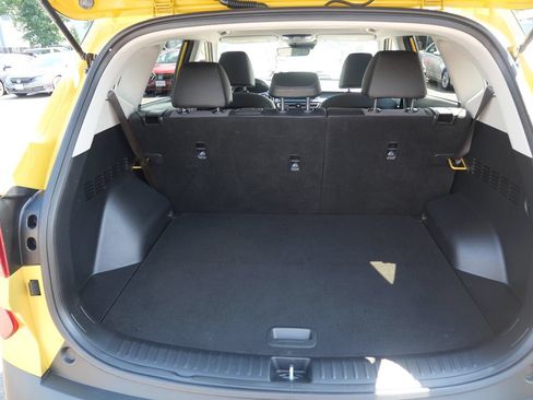 Used 2021 Kia Seltos S AWD/4WD image 35