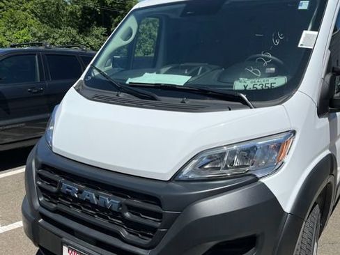 New 2026 RAM ProMaster 1500 w/ Convenience Group FWD image 4