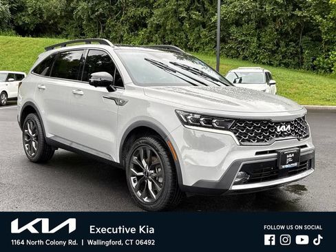 Certified 2022 Kia Sorento SX Prestige AWD/4WD image 5
