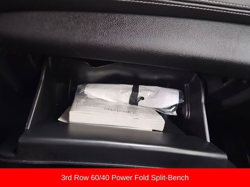 Used 2020 Chevrolet Suburban Premier image 32