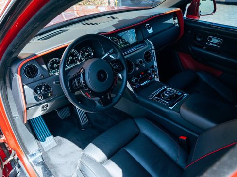 Used 2023 Rolls-Royce Cullinan AWD/4WD image 13