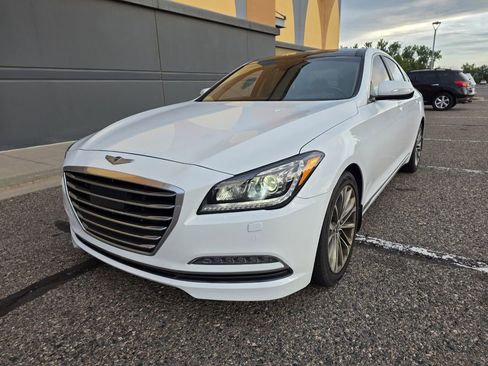 Used 2015 Hyundai Genesis 3.8 w/ Option Group 04 image 3