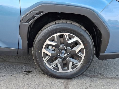 Certified 2025 Subaru Forester Premium image 8