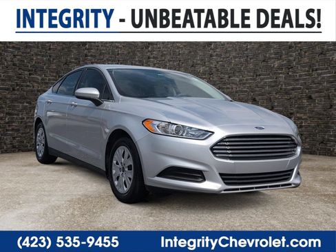 Used 2014 Ford Fusion S FWD image 1