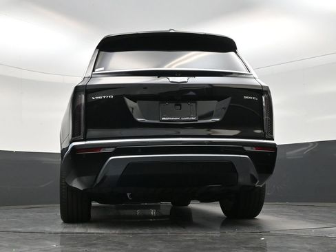 Used 2026 Cadillac Vistiq Premium Luxury AWD/4WD image 23