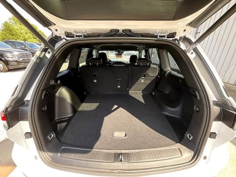 New 2025 Jeep Grand Cherokee Limited image 8