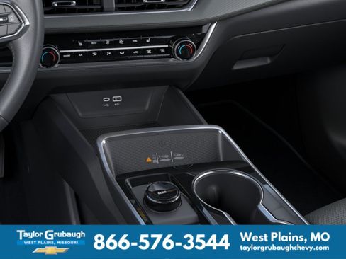 New 2027 Chevrolet Equinox LT w/ Convenience Package II AWD/4WD image 23