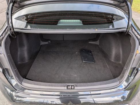 Used 2022 Toyota Corolla SE image 30