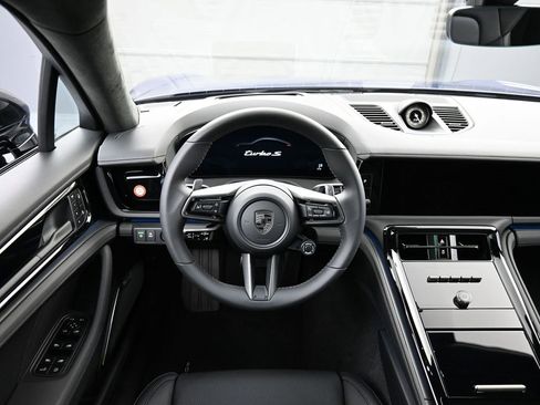 New 2026 Porsche Panamera Turbo S image 18