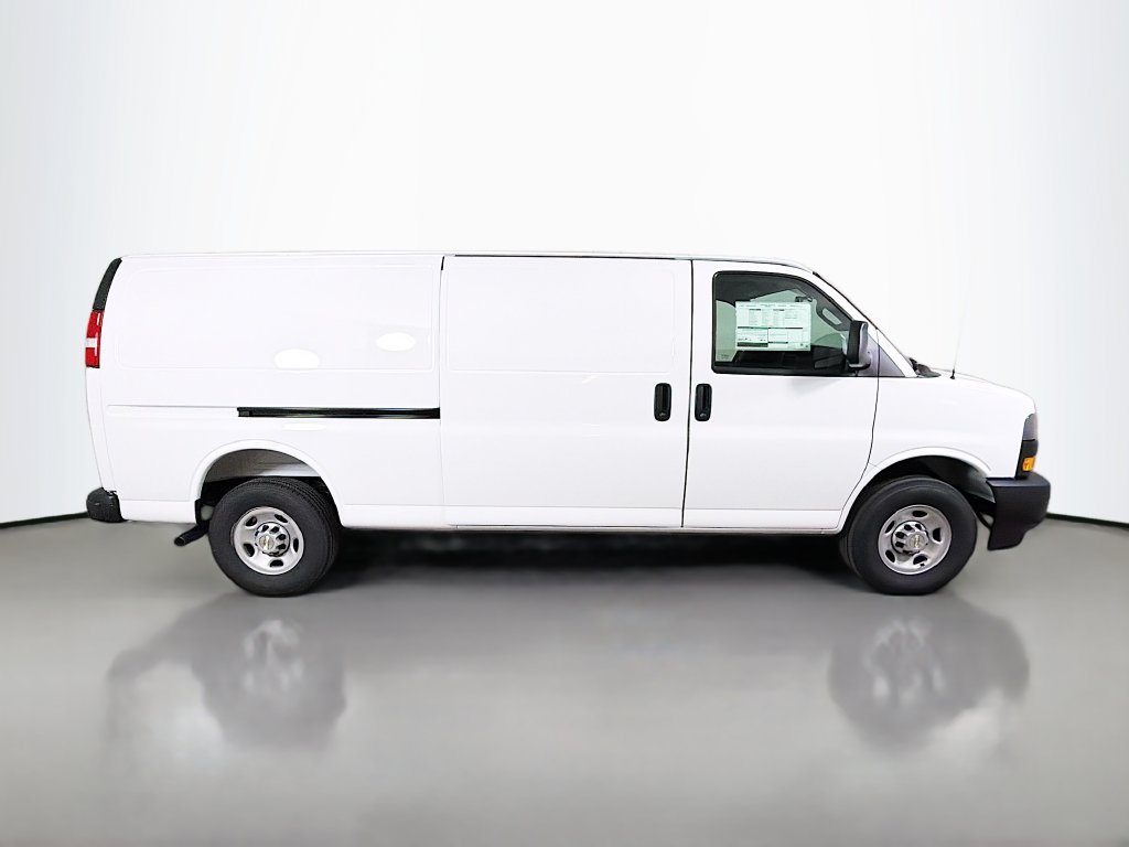 New 2026 Chevrolet Express 3500 Extended w/ Driver Convenience Package RWD image 5