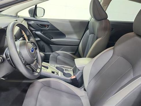 Used 2025 Subaru Crosstrek 2.0i Premium AWD/4WD image 12