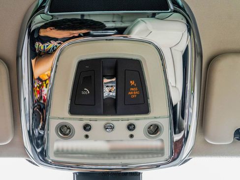 Used 2015 Rolls-Royce Ghost image 65