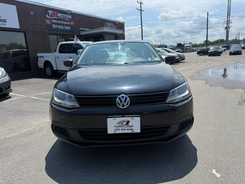 Used 2013 Volkswagen Jetta S FWD image 6