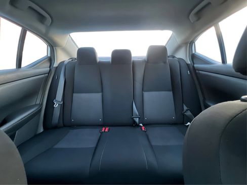 Used 2023 Nissan Sentra SV image 18