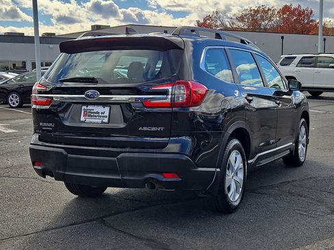 Used 2023 Subaru Ascent 8-Passenger image 5