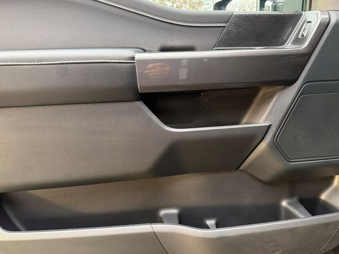 Used 2022 Ford F150 XLT w/ Equipment Group 301A Mid image 11