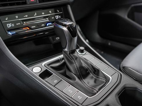 New 2026 Volkswagen Jetta SEL FWD image 21