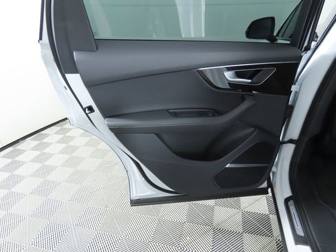 Used 2025 Audi Q7 3.0T Premium Plus w/ Premium Plus Package image 30