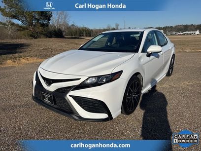 Used 2024 Toyota Camry SE