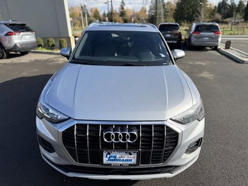 Used 2019 Audi Q3 2.0T Premium image 3