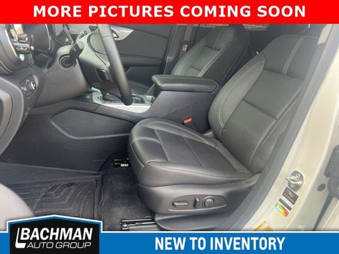 Used 2023 Chevrolet Blazer LT w/ Sound & Technology Package AWD/4WD image 5