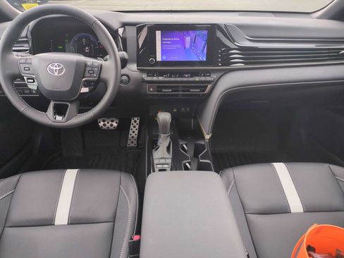 Used 2026 Toyota Camry SE w/ Convenience Package AWD/4WD image 24