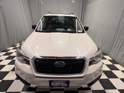 Used 2018 Subaru Forester 2.5i Premium w/ Popular Package #3B AWD/4WD image 2