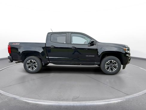 Used 2022 Chevrolet Colorado Z71 AWD/4WD image 9